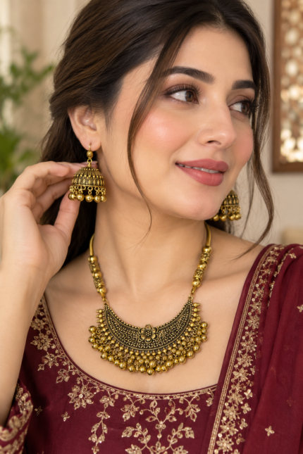 Antique Gold Crescent Necklace & Jhumka Earrings Set - Punjabi Threads product image 1