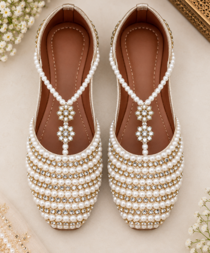 Ivory Pearl Kundan Floral Punjabi Jutti - Punjabi Threads product image 2